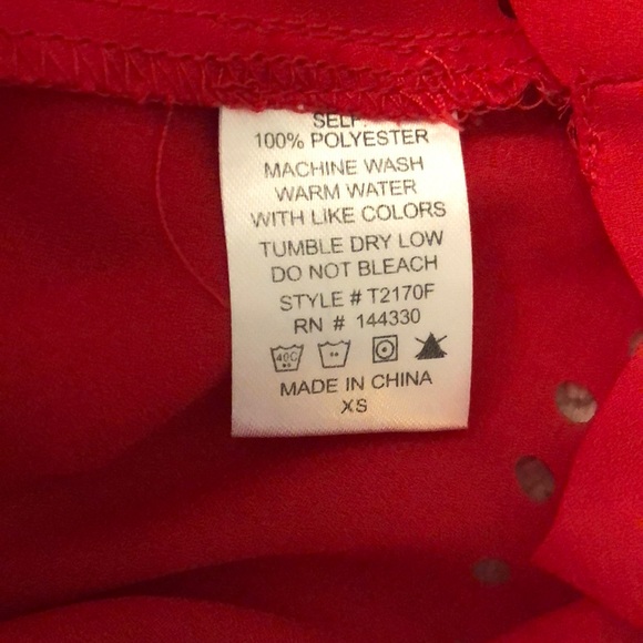 Red layered tank top - Picture 10 of 10